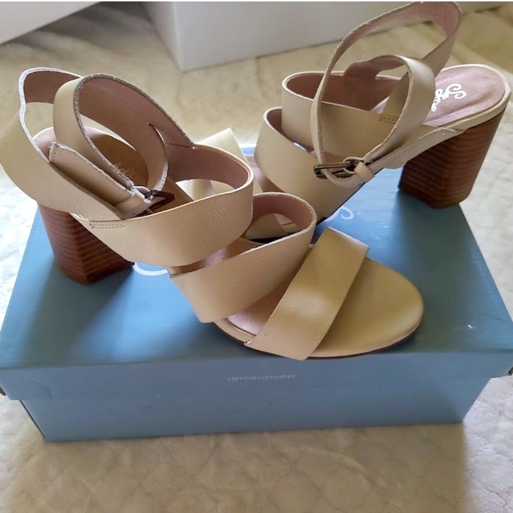 Seychelles Antiques Sandals Size 9.5